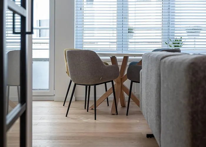 Будинок відпочинку Bright Near The Sea And The Marina Остенде