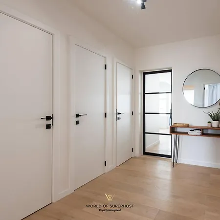 Semesterbostad Bright Near The Sea And The Marina Oostende